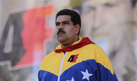 Venezuelský prezident Nicolas Maduro na vojenské pehlídce (4. února 2015).