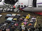 Pátrači shromáždili zavazadla ze zříceného tchajwanského letounu (5. února...