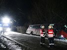 P��m�stsk� autobus havaroval u obce Zaje�ice na Bene�ovsku. Nikdo z cestuj�c�ch...