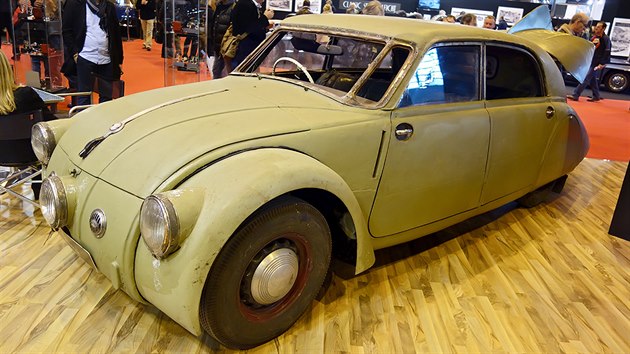 Tatra 77 na vstav Rtromobile v Pai