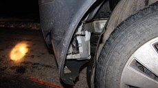 Policejní snímek dokumentující st�et s vozidlem.