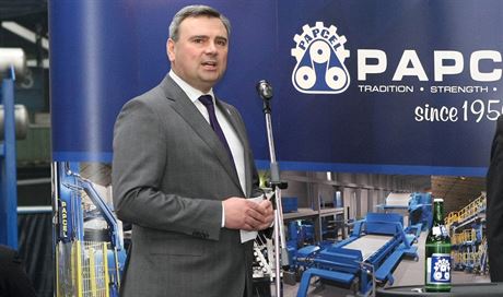 Generální editel litovelské firmy Papcel vyrábjící stroje a technologie pro...