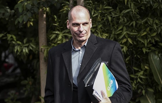 ecký ministr financí Janis Varufakis (11. února 2015).