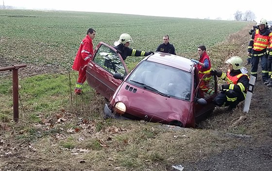 Na pátek tináctého bude idi tohoto auta vzpomínat. Zranil se a rozbil ho pi...