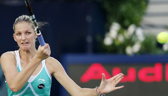 Karolína Plíková v zápase s Ruskou Anastasií Pavljuenkovou.