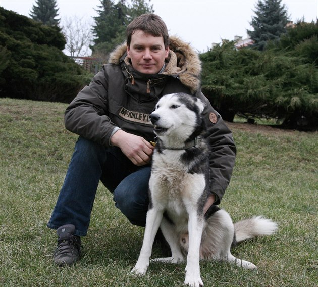 Musher Roman Habásko z Podboan a jeho zkuený pes Cariboo