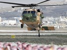 Helikoptéra s jordánským králem Abdalláhem II. pistává na letiti (9. února...