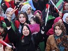 Libyjci slaví tvrté výroí arabského jara  (17. února 2015).