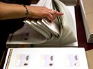 Státní tiskárna cenin v Praze dokonuje tisk papírových kupon na praskou...