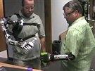 Robotické protézy ovládané myslí