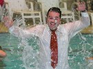 V roce 2005 zahájil znovuobnovený provoz bazénu tehdejí starosta Bavorské...
