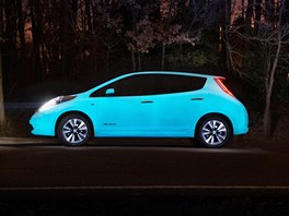 Nissan Leaf s fosforeskujcm lakem