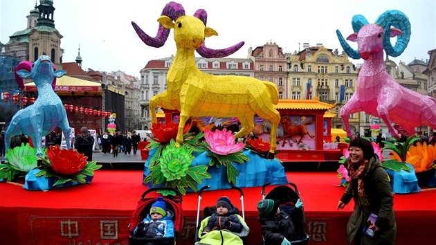 Oslavy ínského nového roku na Staromstském námstí