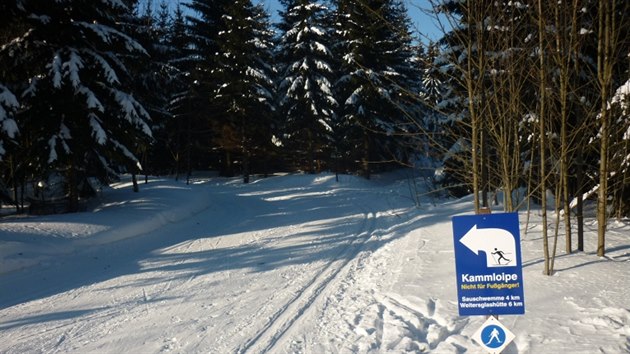 Znaen na krunohorsk hebenovce (Kammloipe) je pehledn, bez ly vstup zakzn!