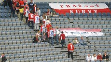 U� od sezony 2004/2005 se ze sta�i�kého Edenu do Libn� p�est�hovala hokejová...