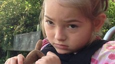 Dnes devítiletá Elika trpí vrozenou vývojovou vadou centrálního nervového...