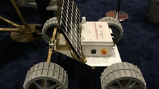 Model msíního vozítka Andy na konferenci Solidworks World 2015 ve Phoenixu.