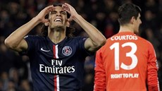 Uruguayský úto�ník Edinson Cavani z Paris St. Germain a belgický branká�...