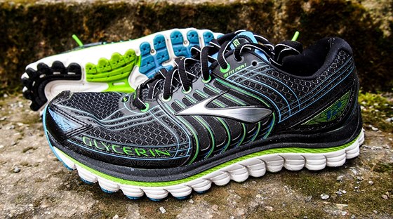 Brooks Glycerin 12 - vytlumená silniní bota pro bce s neutrálním nálapem