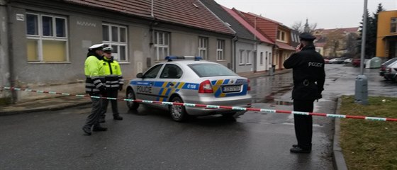 Okolí restaurace Družba v Uherském Brodě po střelbě.