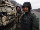 Ukrajinská armáda stahuje tké zbran od Artmivska (26. února 2015)