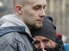 Lidé v Petrohradu smutní nad smrtí opoziního politika Borise Nmcova (28....