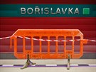 Nová stanice metra A Boislavka je hotová, na nástupiti a okolí stanice...