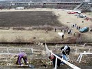 Npad na obnovu stadionu za Lunkami pithl do Brna stovky dobrovolnk.