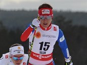 Eva Vrabcov-Nvltov (vpravo) ve skiatlonu na MS ve Falunu.