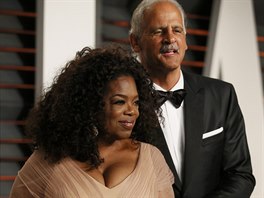 Oprah Winfreyová a její partner Stedman Graham (Los Angeles, 23. února 2015)