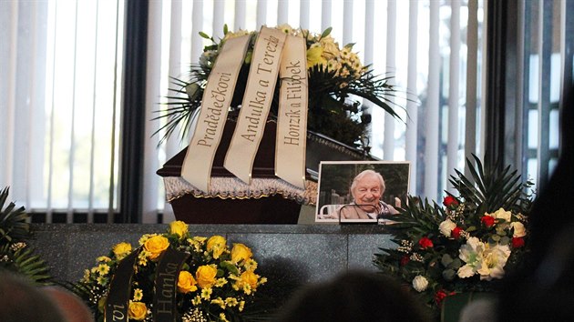 S Janem Pohanem se rodina a znm rozlouili v obadn sni budjovickho krematoria.