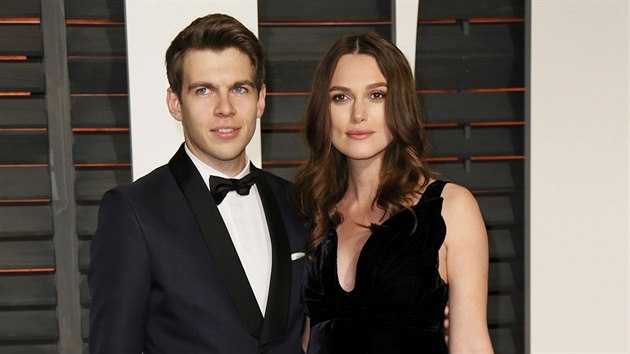 Keira Knightley a James Righton (Los Angeles, 23. nora 2015)