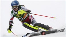 Bernadette Schildová ve slalomu v Mariboru.