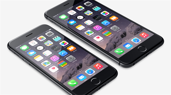 Apple iPhone 6 a 6 Plus na oficiálním snímku