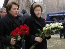 Na poheb Borise Nmcova dorazila i bývalá první dáma Ruska Naina Jelcinová s...