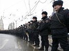 Zvýená bezpenostní opatení v Moskv, kde se koná smutení pochod za zabitého...