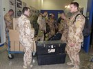 Do africk�ho Mali odlet�lo na ochrannou a v�cvikovou misi prvn�ch dvacet voj�k�...