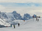 Panoramata na vrcholu Alpe Lusia