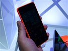 Microsoft Lumia 640 na veletrhu MWC v Barcelon