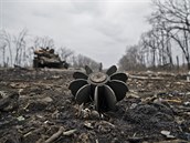 Nevybuchlá střela z minometu na silnici do Debalceve (2. března 2015)