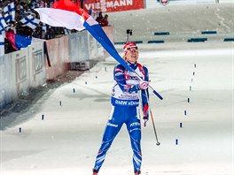 �ESKÁ SLÁVA. Ond�ej Moravec dorazil do cíle a mohl si vychutnat zlatý triumf ve...