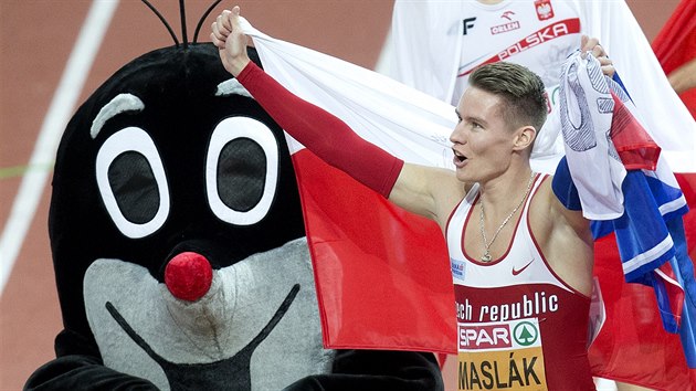 AMPION MASLÁK. eský sprinter Pavel Maslák potvrdil roli favorita a obhájil...