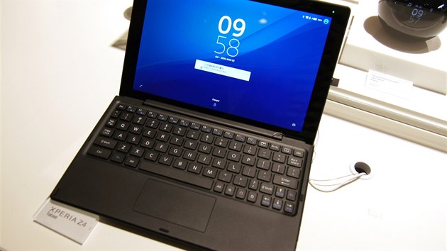 Sony Xperia Z4 Tablet na veletrhu MWC v Barcelon