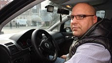 Ivan �tastník zalo�il nonstop taxislu�bu v roce 2010, kdy� kv�li krizi nemohl...