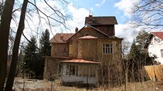 Památkov chránná Arnoldova vila je od poloviny roku 2012 nevyuívaná (4....