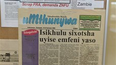 Kolekci novin z celého svta (vetn Zimbabwe) si mohou lidé ve Zlín...