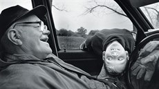 2003: Ibra Ibrahimovi�, Sedlák Jan Rajter s malým Va�íkem na pastvin� � ze...