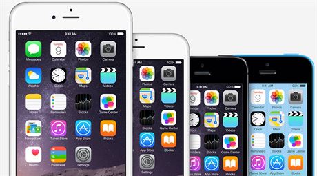 Poslední dv generace iPhon pohromad (zleva 6 Plus, 6, 5s, 5c)