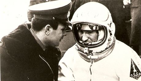 Jurij Gagarin s Pavlem Beljajevem krtce pedtm, ne posdka Voschodu 2 vyjela...