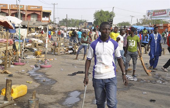 Exploze na triti v Nigérii. (10. bezna 2015)